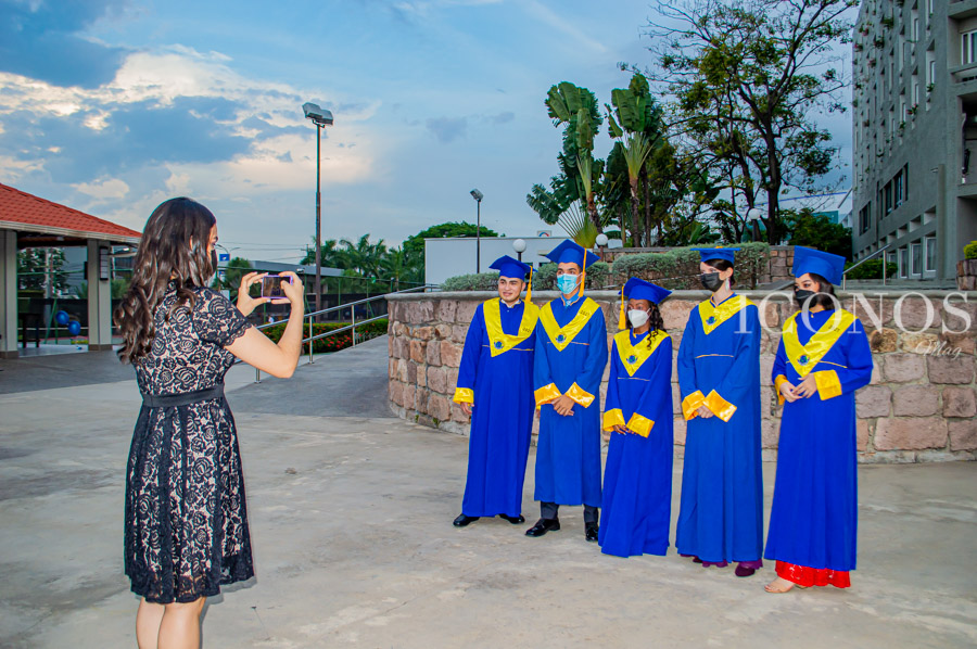 Graduación Seniors 2021 Golden Legacy School