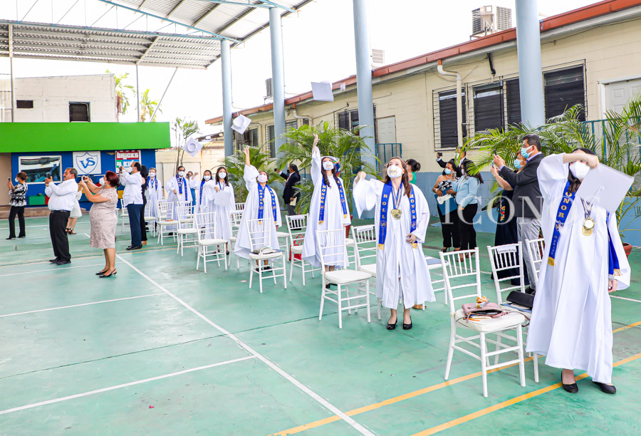 Seniors 2021 escuela Valle de Sula