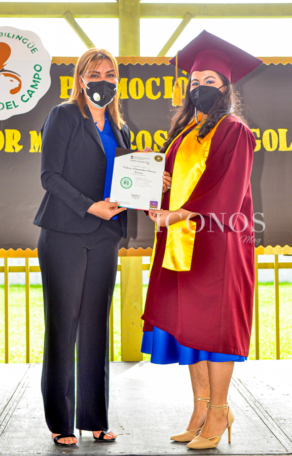 Graduación Seniors 2021 escuela Villas del Campo