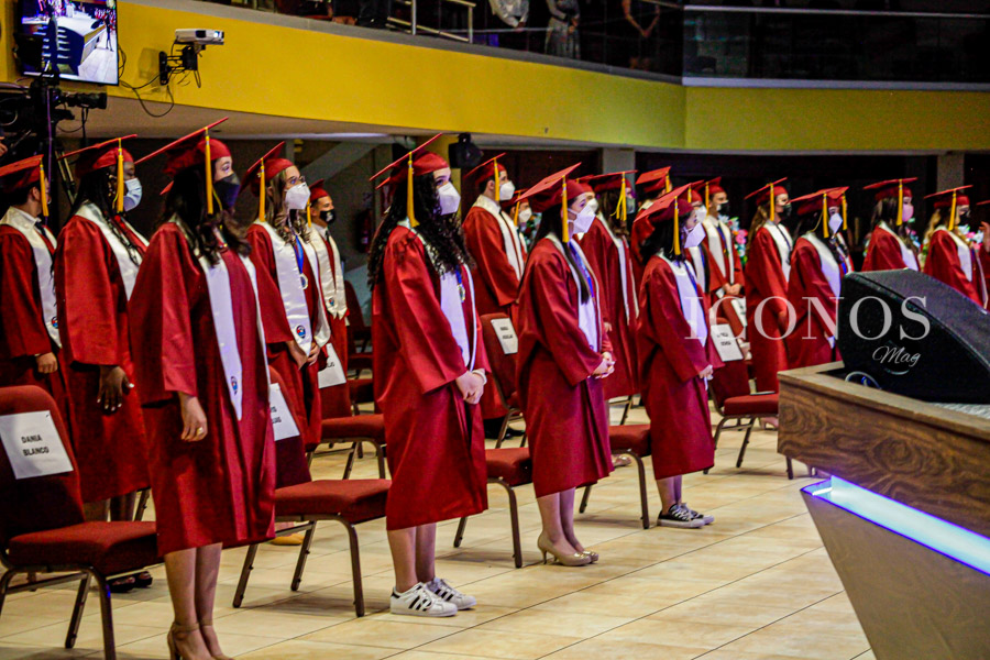 La graduación Seniors 2021 Cead Christian School Tegucigalpa