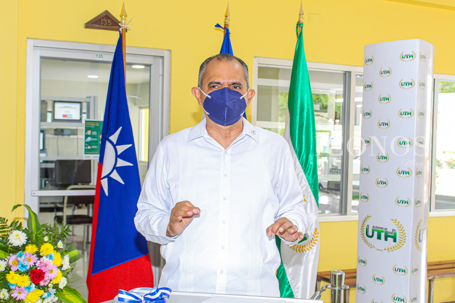 Inauguración Centro Avanzado de Automatización UTH Taiwán