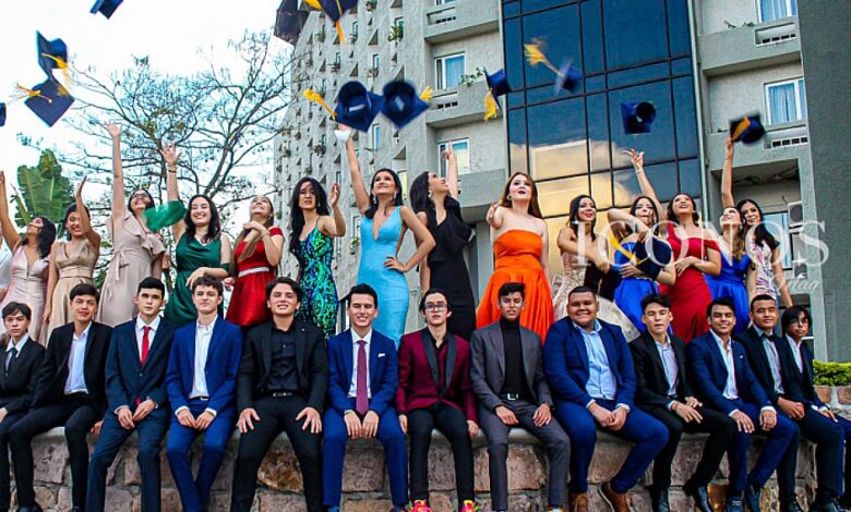 Gala graduación Seniors 2021 Agape Christian Academy-min