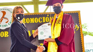 Graduación Seniors 2021 escuela Villas del Campo