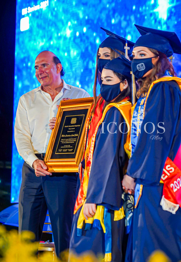La graduación Seniors 2021 Escuela Internacional Sampedrana