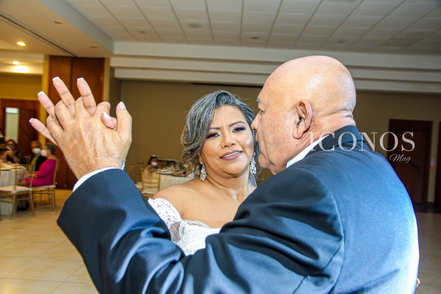 Norma Echeverria y Fernando Cordón