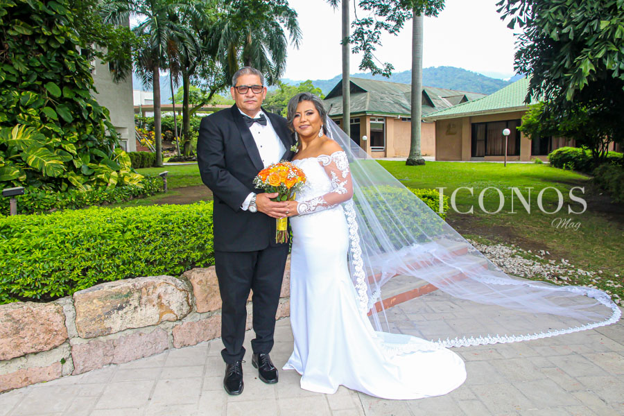 Norma Echeverria y Fernando Cordón