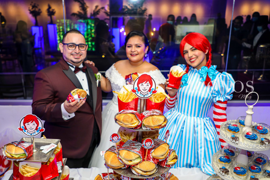 La instagrammer Mar Samadi Cobos Niña Wendy's