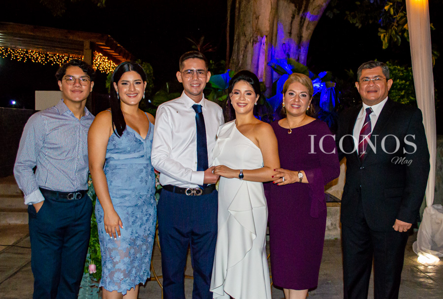 Ana Daniela Ayala y René Soto