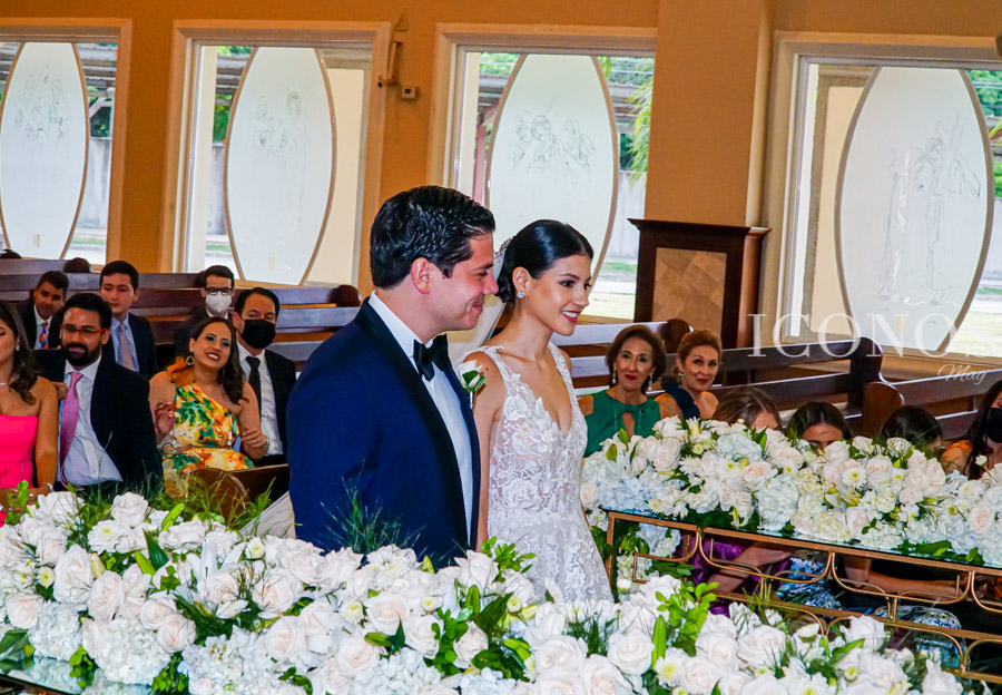 boda religiosa de Adriana Bendaña y Daniel Sarmiento