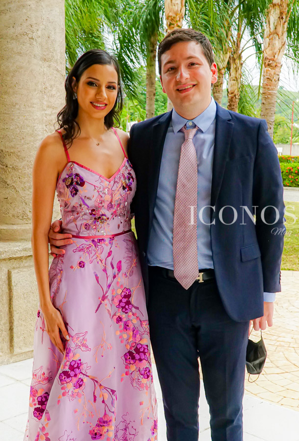 boda religiosa de Adriana Bendaña y Daniel Sarmiento
