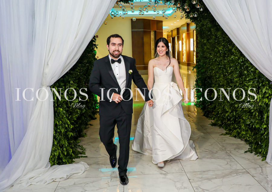 Boda Alexandra Kattan y Christopher Ortega