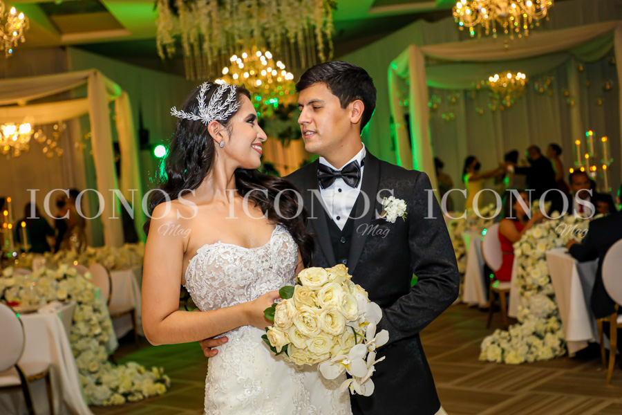 Boda Nancy Alejandra Jarufe y Alberto Gómez