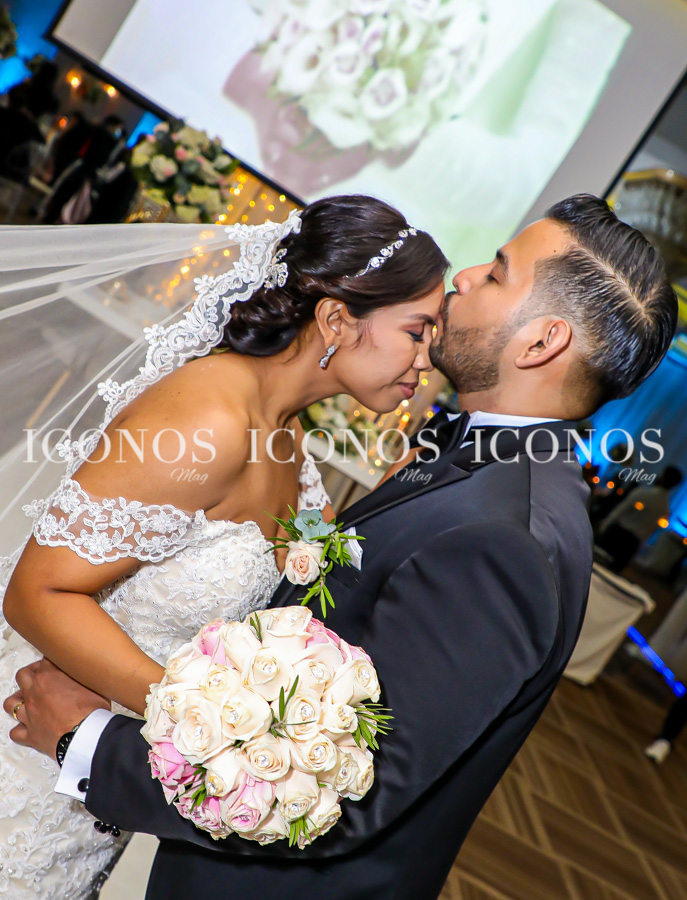 Boda Uryela Cuadra y Moisés Carias