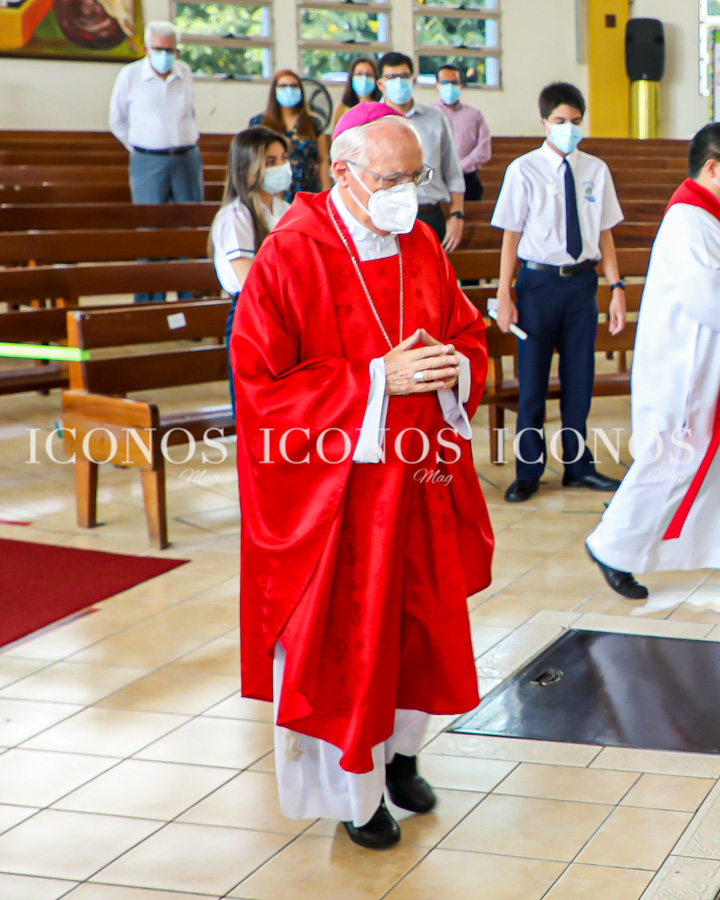 La confirmación catolica 2021 escuela bilingüe Santa Maria del Valle