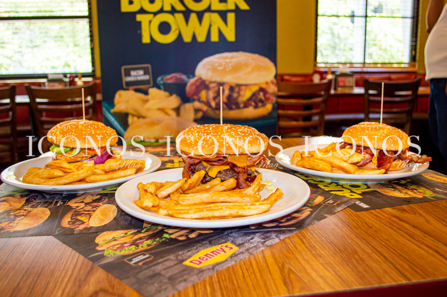 Denny's Burger Town