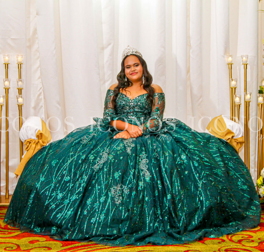 quince años Angie Gisela Cruz Menocal