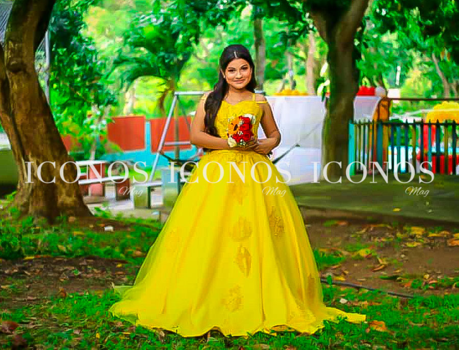 Quince años Astrid Zulay Valladares Amaya