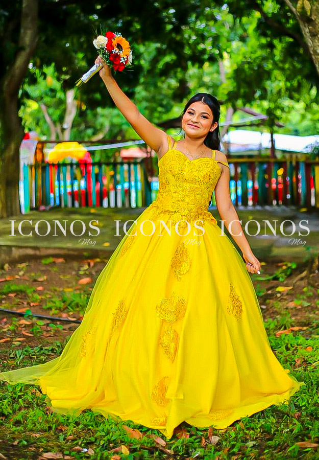 Quince años Astrid Zulay Valladares Amaya