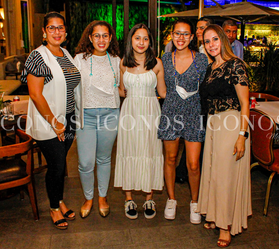 Quince años Nicole Maradiaga Molina