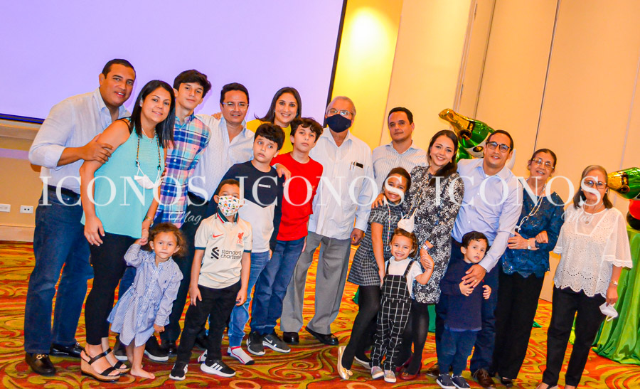 50 años César Agurcia