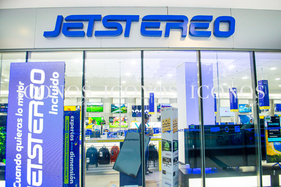 Inauguración tienda Jetstereo