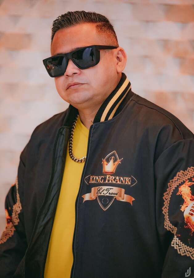 King Frank 'el Travi' Señorina