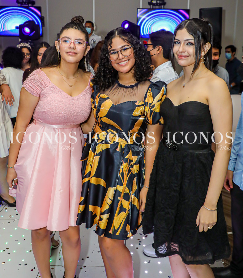 Quince años Ariana Suazo