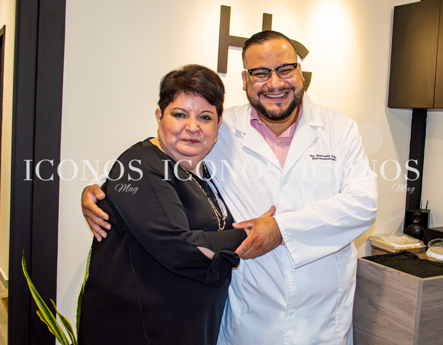 Inauguración consultorio dermatólogo Hernan Galo