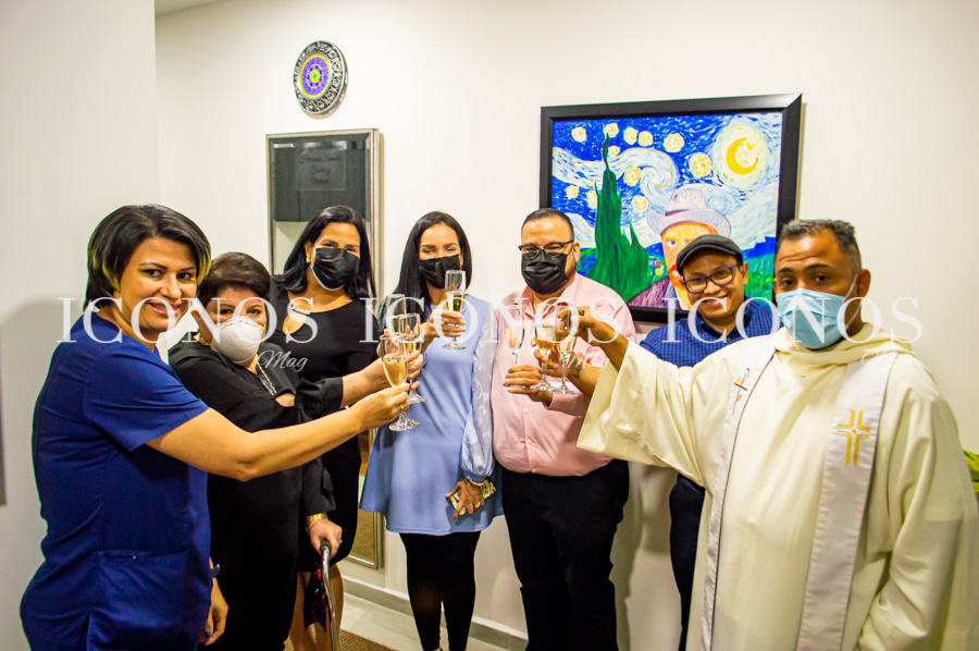 Inauguración consultorio dermatólogo Hernan Galo