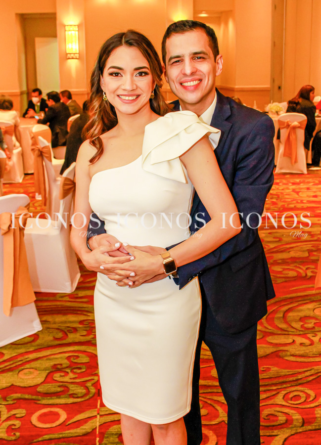 boda civil Carmen Córdova y Fernando Arita