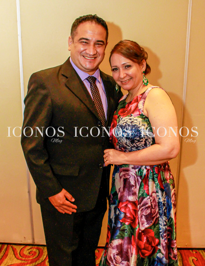 boda civil Carmen Córdova y Fernando Arita