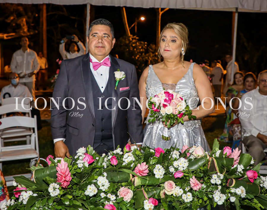 Bodas de plata Claudia Muñoz y Servando Figueroa