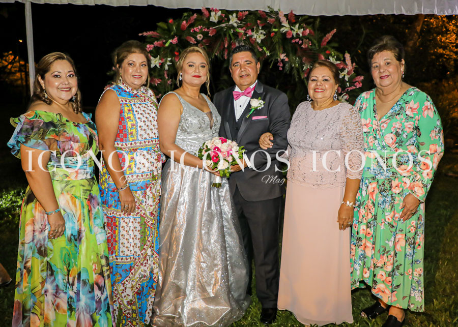 Bodas de plata Claudia de Figueroa y Servando Figueroa
