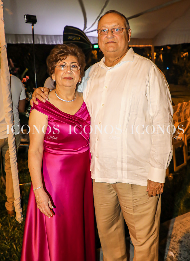 Bodas de plata Claudia Muñoz y Servando Figueroa