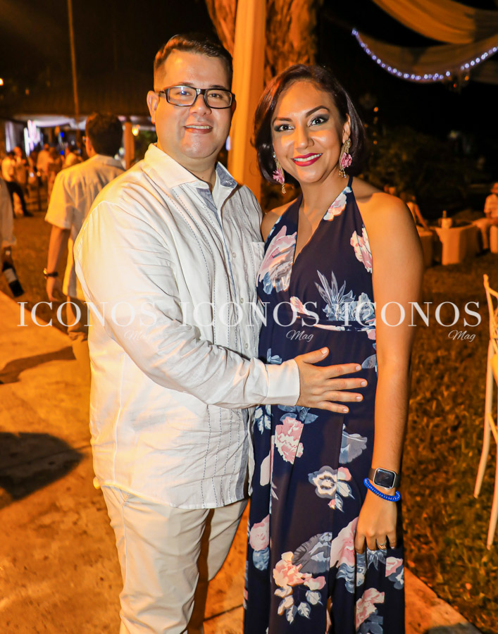 Bodas de plata Claudia de Figueroa y Servando Figueroa