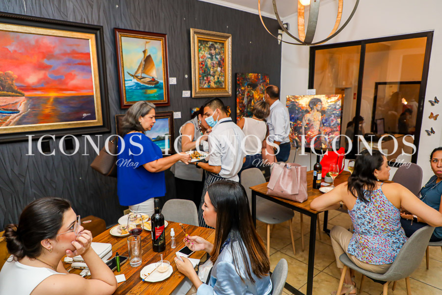 Exposicion de arte Viajes, emociones y recuerdos