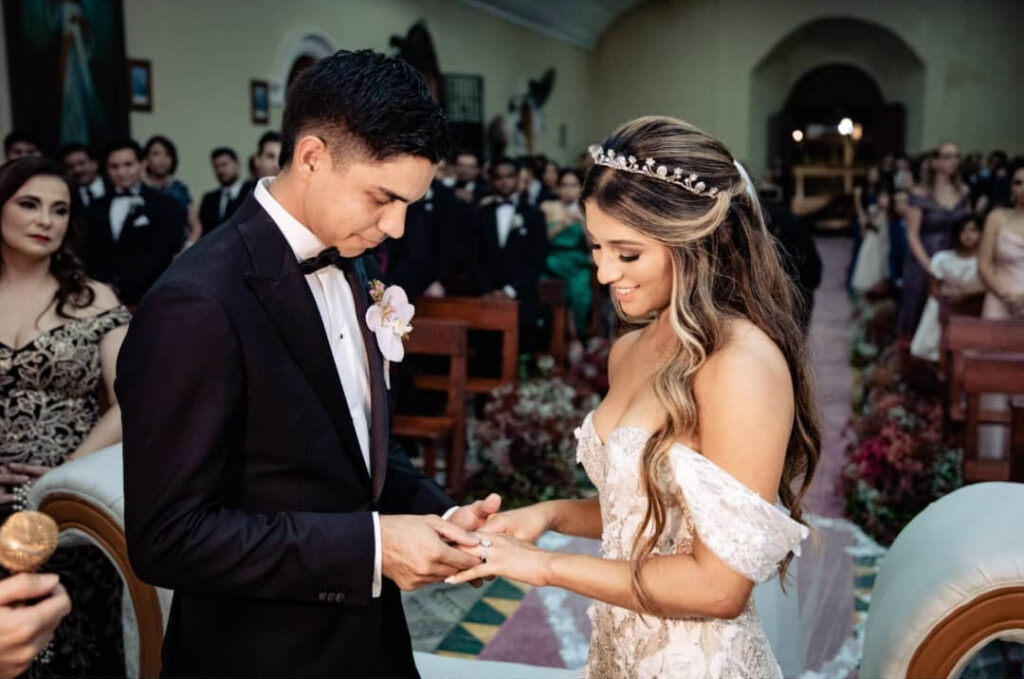 Nancy Herrera y Mauricio Dubón