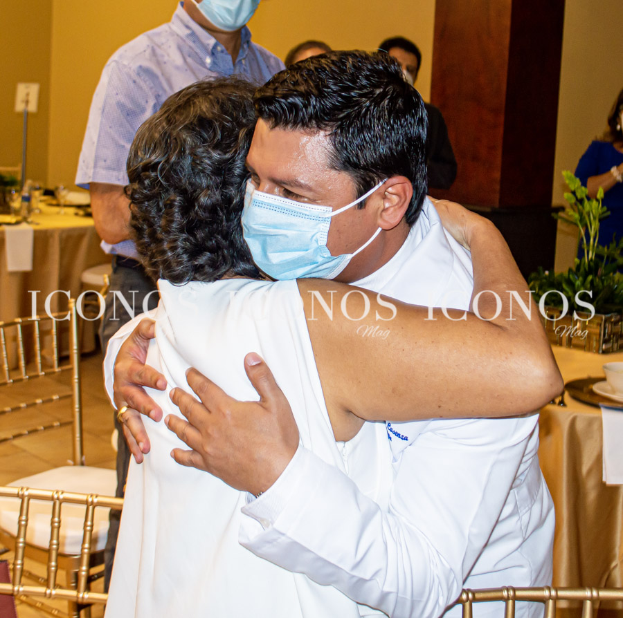 doctor Roberto Cosenza homenaje CCIC