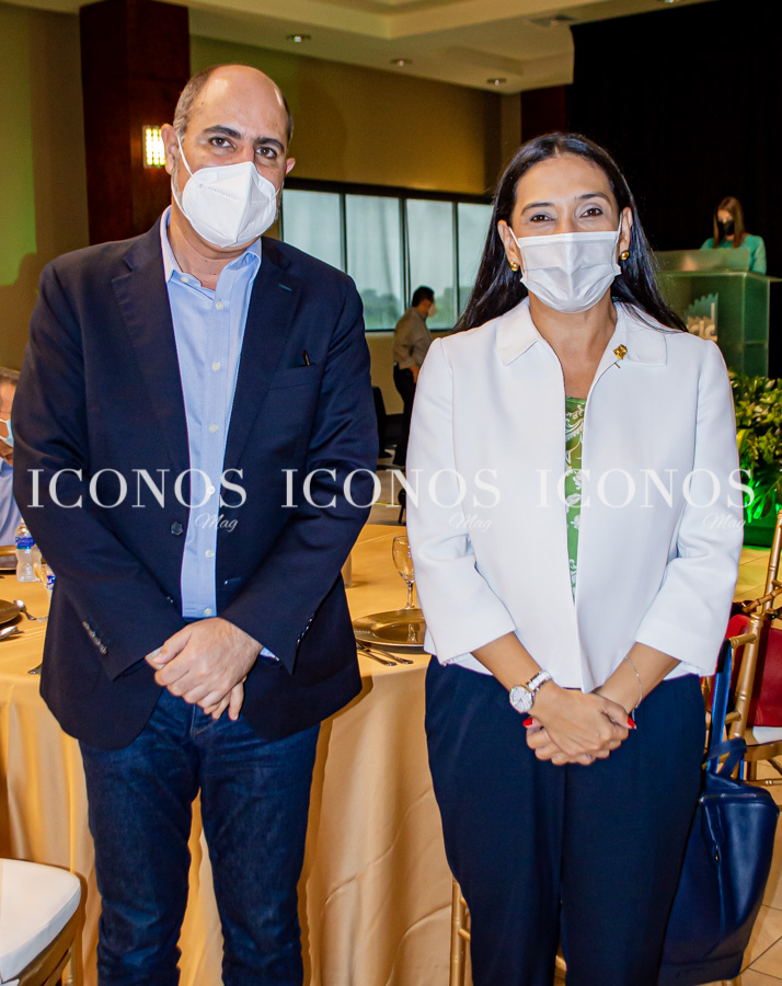 doctor Roberto Cosenza homenaje CCIC