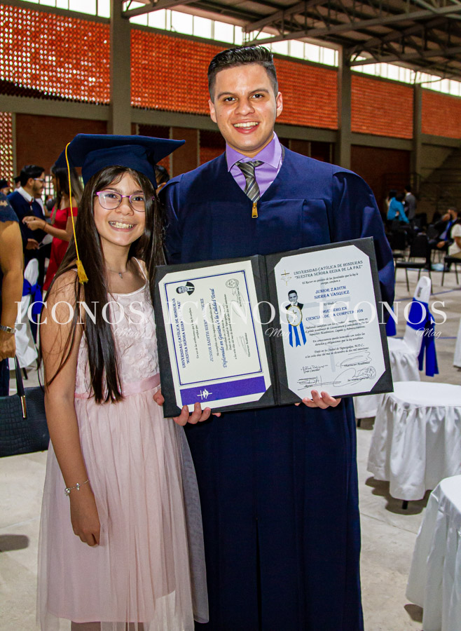 Junior Zadith Sierra Vásquez