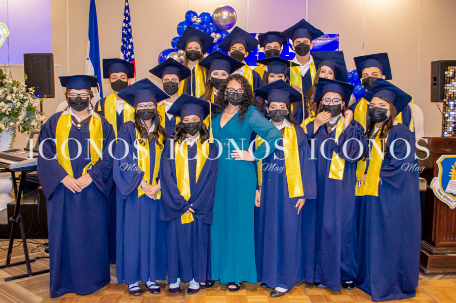 Graduación Seniors 2021 Adonay Bilingual School