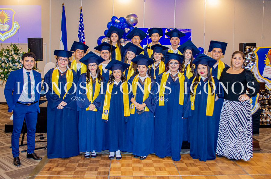 Graduación Seniors 2021 Adonay Bilingual School