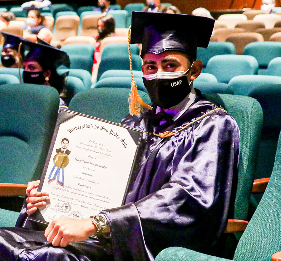 Graduacion tercera promocion 2021 Universidad de San Pedro Sula USAP