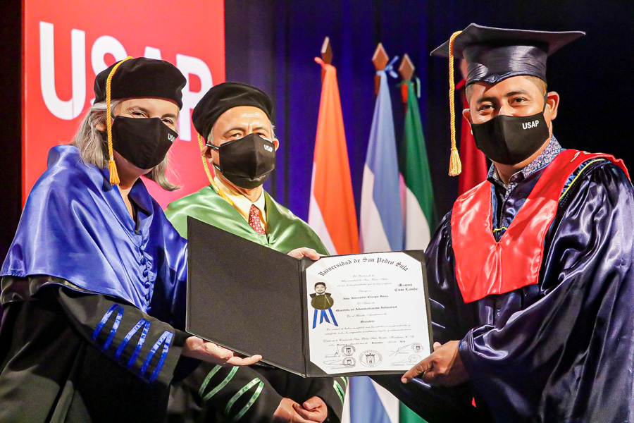 Tercera graduación USAP 2021