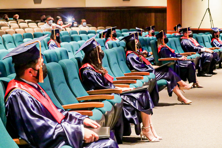 Tercera graduación USAP 2021