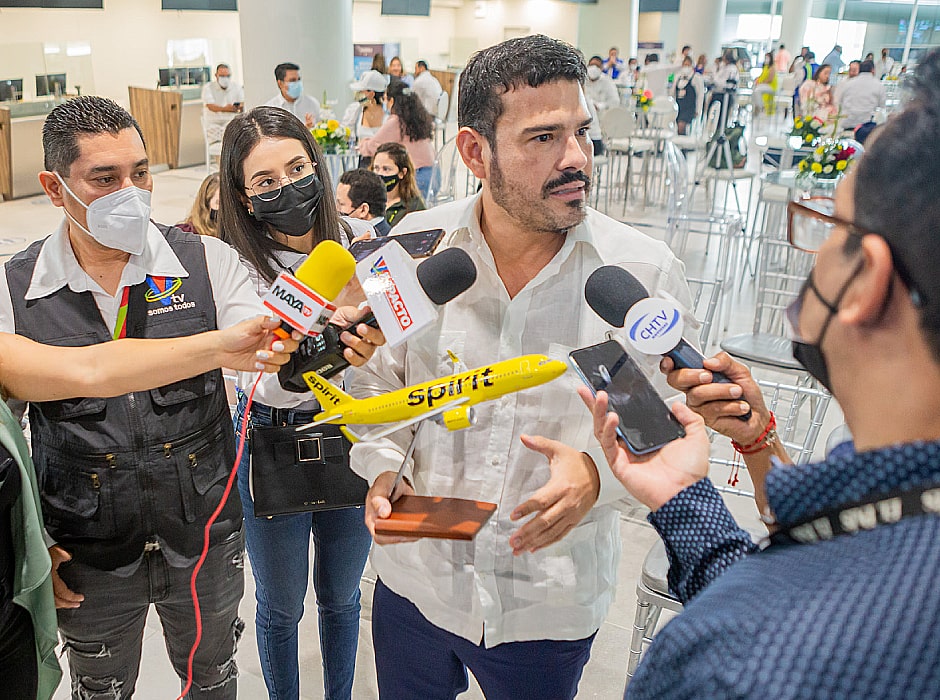 Spirit Airlines aeropuerto Palmerola