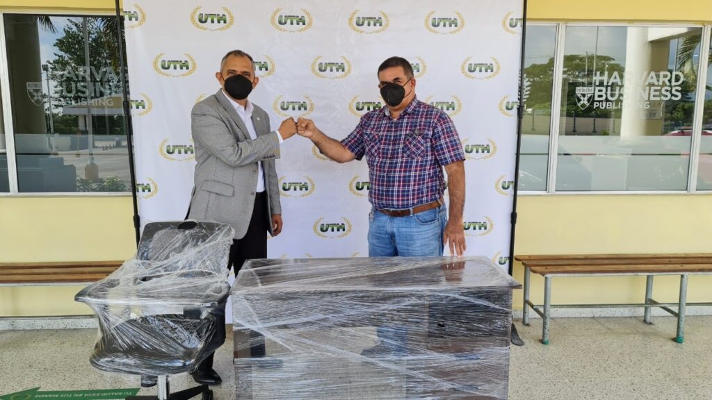 Donativo Universidad Tecnológica de Honduras UTH