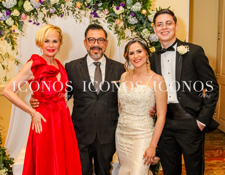Boda Camila Blanco y Arnold Burgos