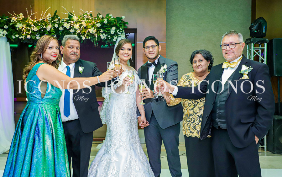 Boda Yaritza Munguía y Teddy Joan Salinas