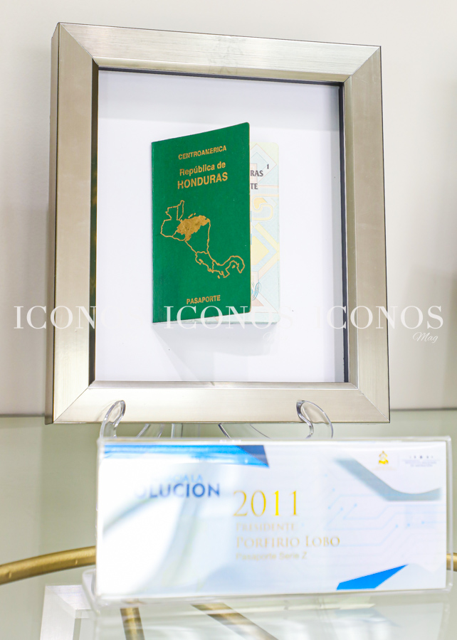 Cada uno de los diseños incluye una característica que representa el país cinco estrellas